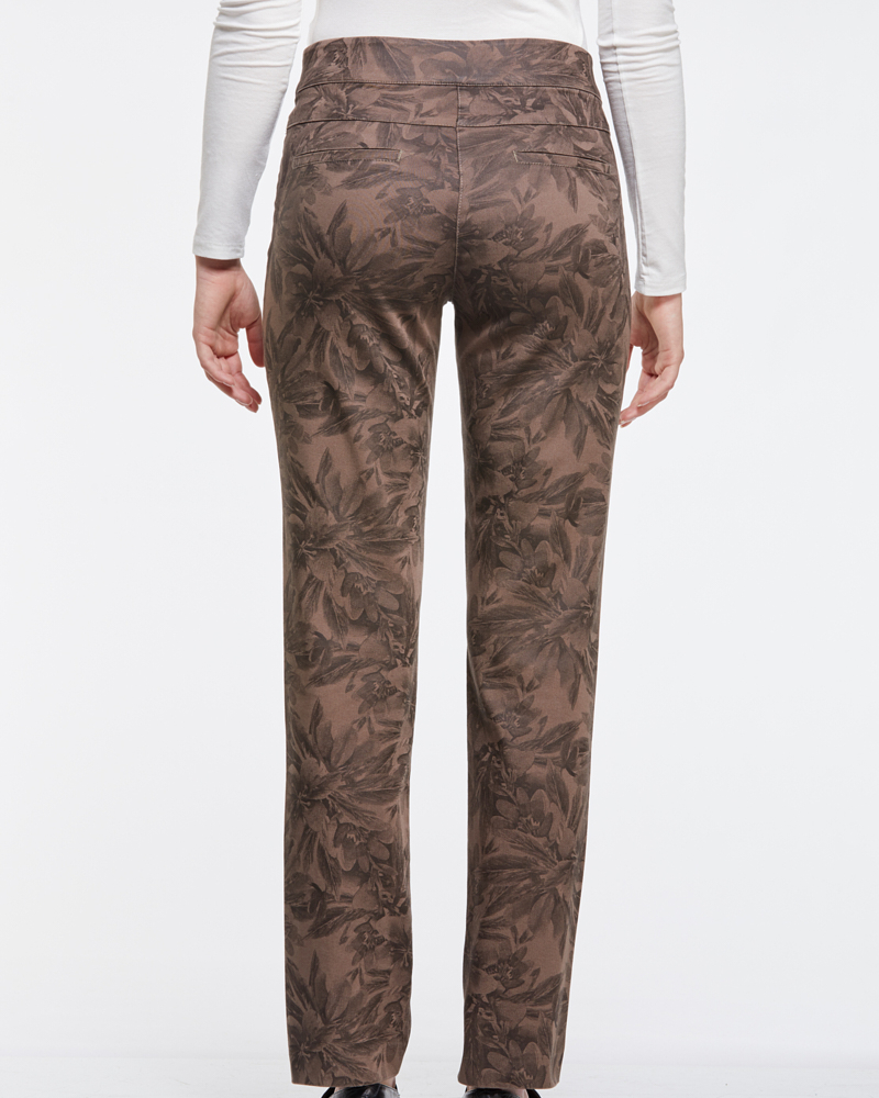 405090_802_36122 ELASTICHE JEANS L MIT BLÄTTERDRUCK