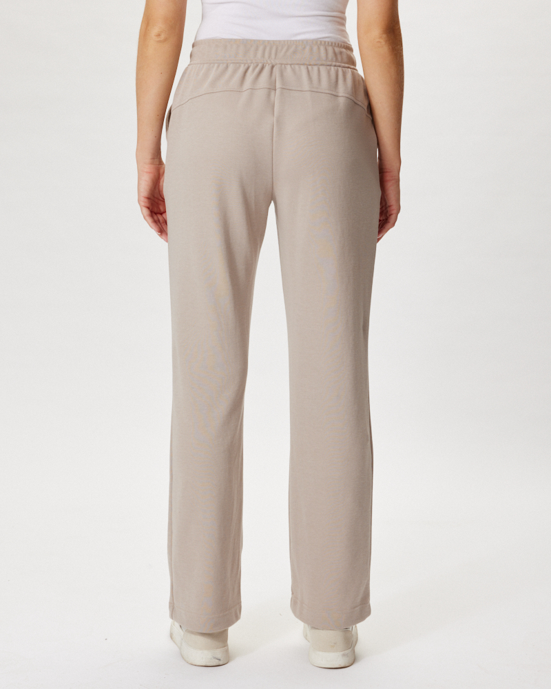 LOCKERE JOGGPANTS L VON SUNA