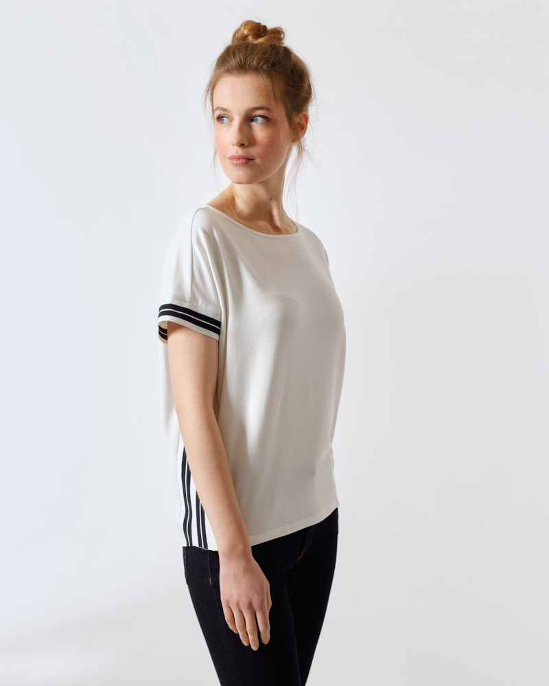 LÄSSIGES SHIRT VON SUNA LÄSSIGES SHIRT VON SUNA