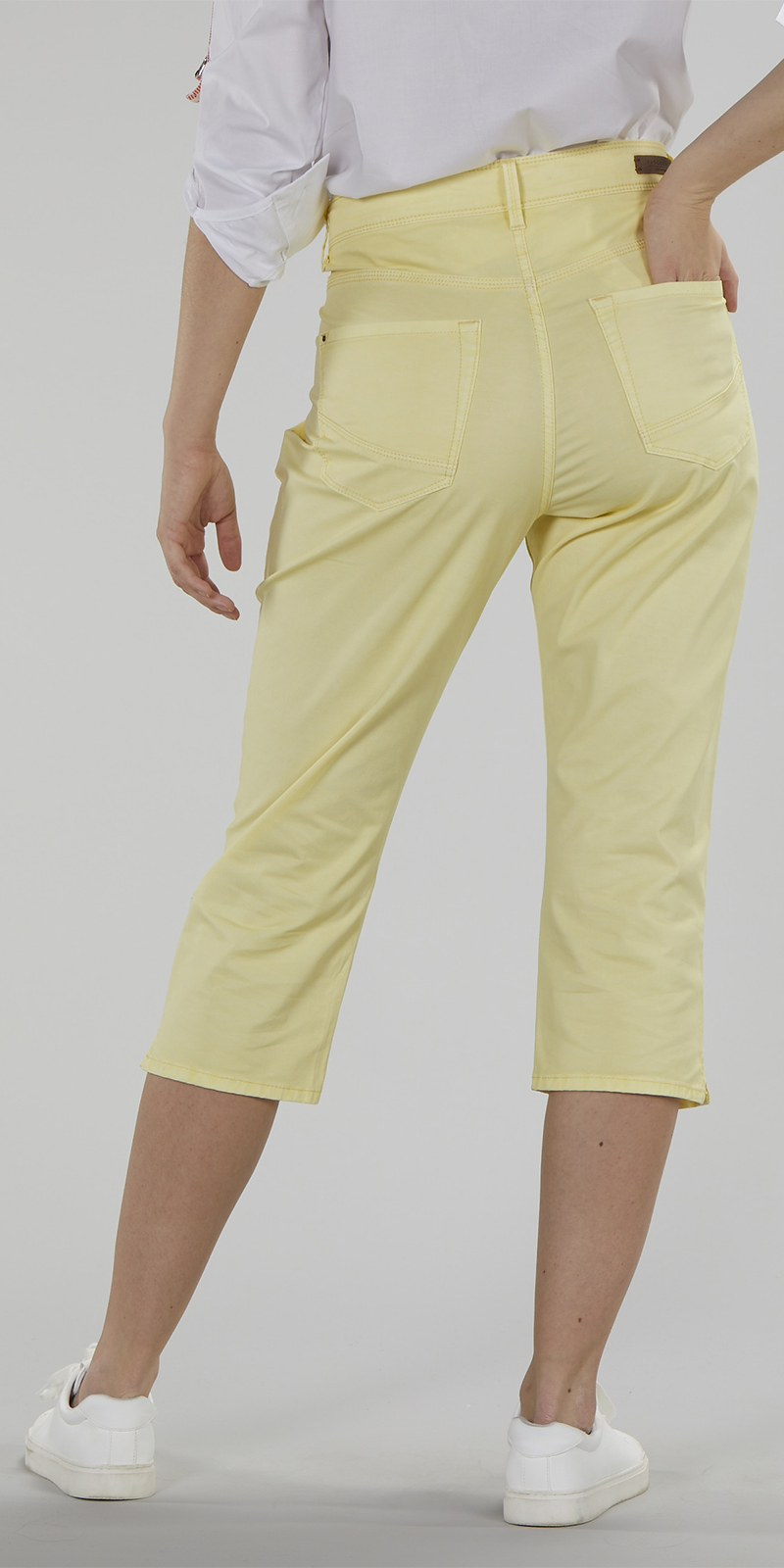 404002_056_45227H1T1B6LWgnOM9 CAPRIJEANS IN 2 FARBEN