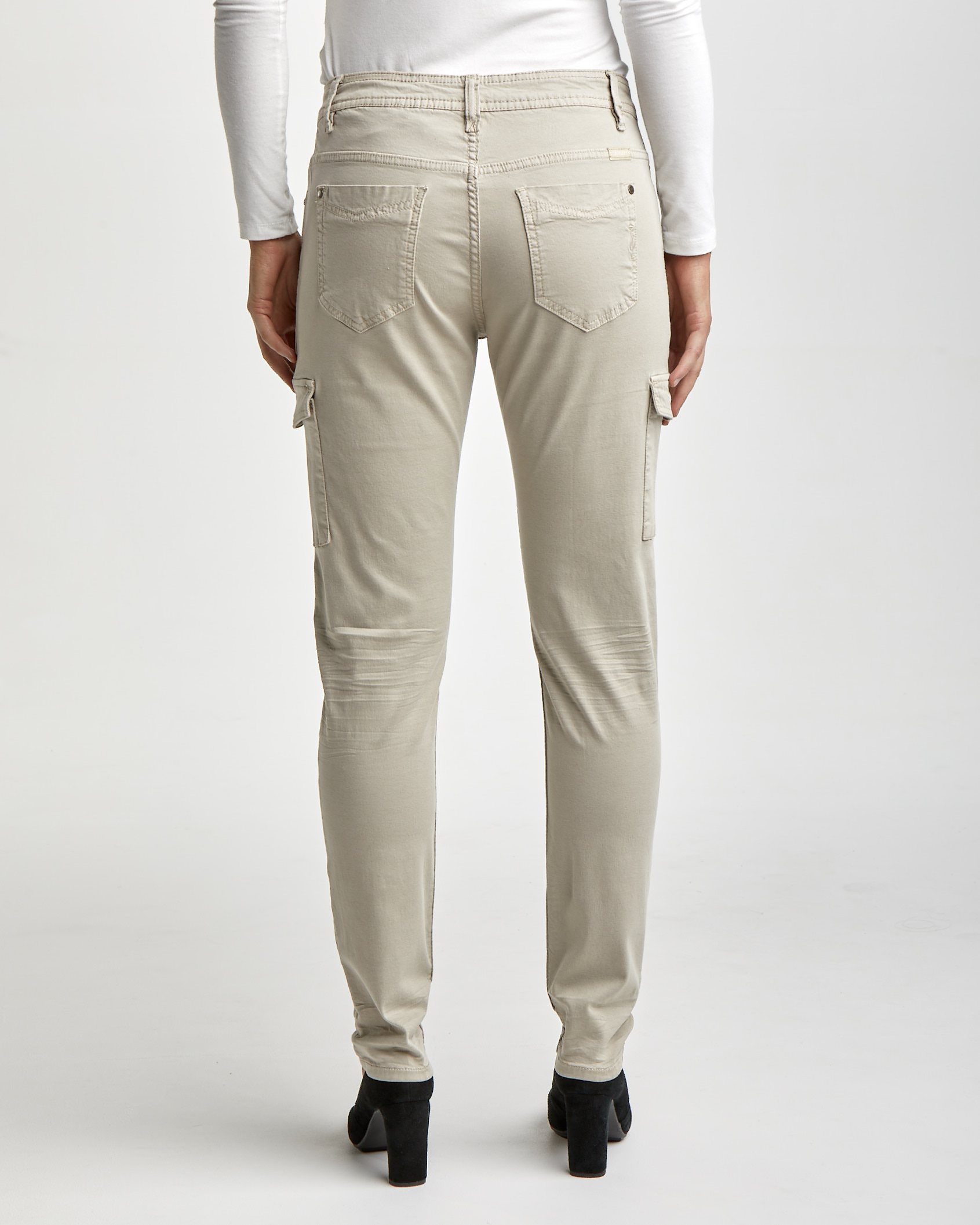 Cargohose_sand_421004_Balu_hinten CARGOJEANS N