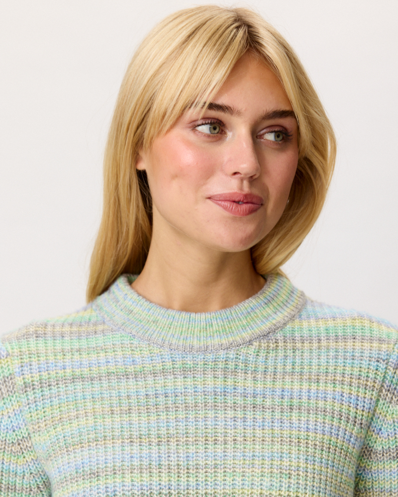 PASTELL-GROBSTRICK-PULLI