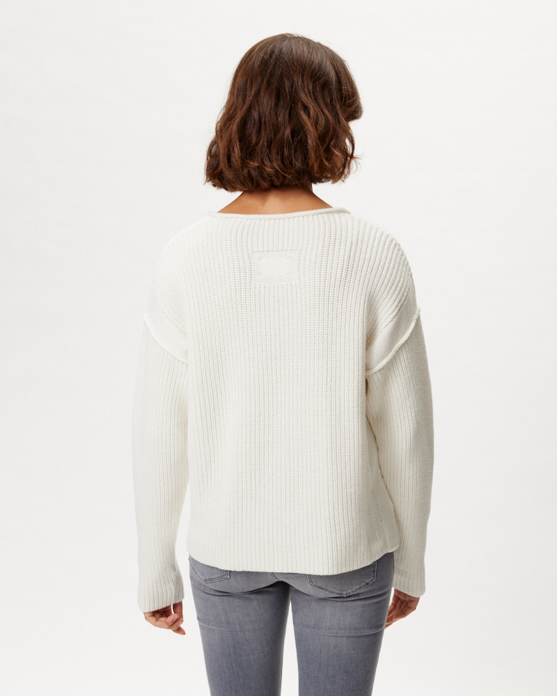 GROBSTRICKPULLI VON XOX