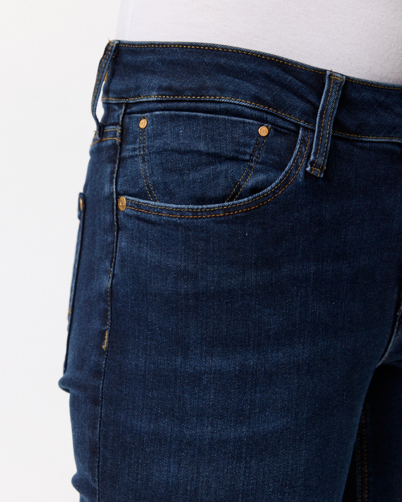 SCHMALE JEANS N VON CROSS JEANS