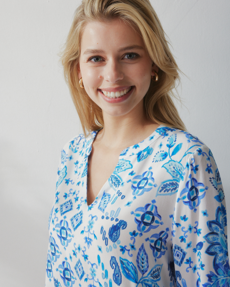 SOMMERBLUSE VON NAVIGAZIONE