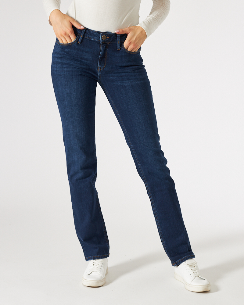 TRENDIGE SCHMALE JEANS K