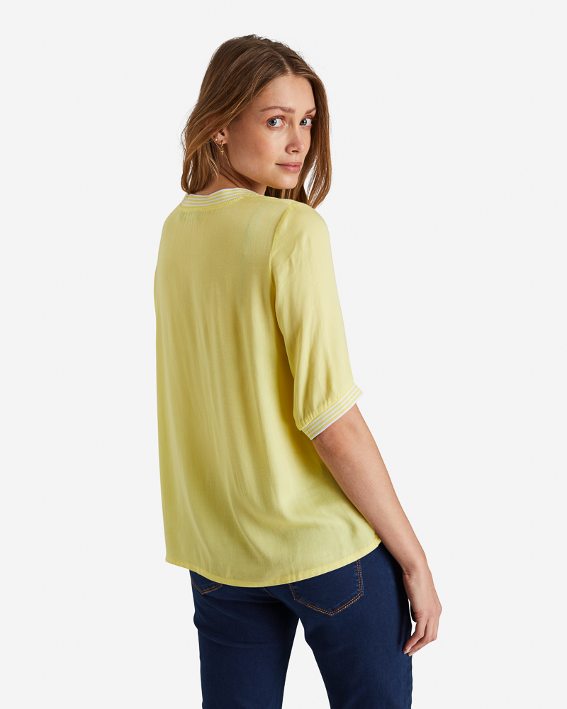 Blusenshirt_zitrone_hinten_412026_Tropica BLUSENSHIRT MIT RINGELBÜNDCHEN