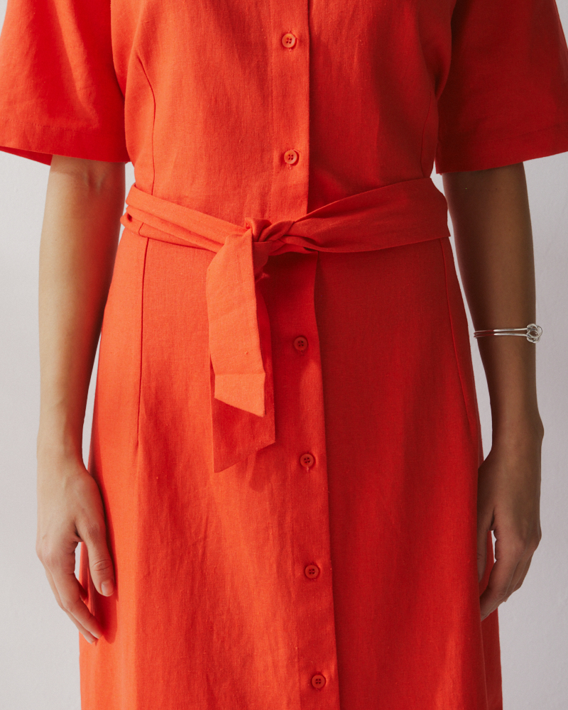 KLEID AUS LEINEN-MIX