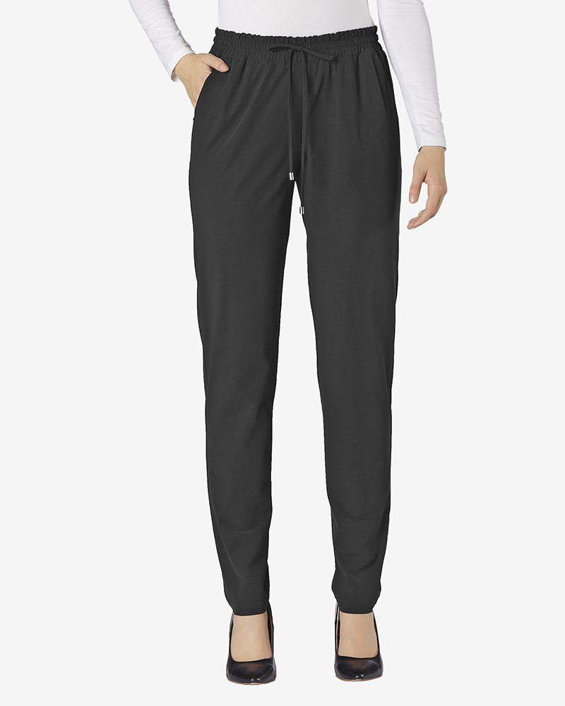 Joggpant-schwarz_411135_Lissa_L_37933 ATMUNGSAKTIVE JOGGPANT L