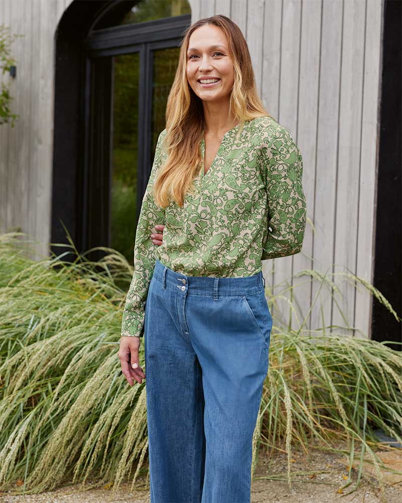 TUNIKABLUSE AUS VISKOSE