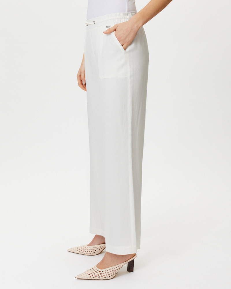 GROSSZÜGIGE MARLENEHOSE N 