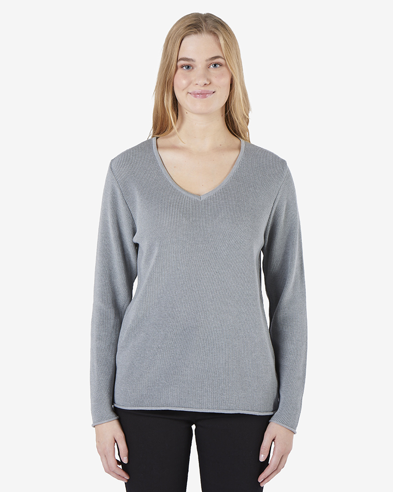 BASIC-PULLI IN 4 FARBEN