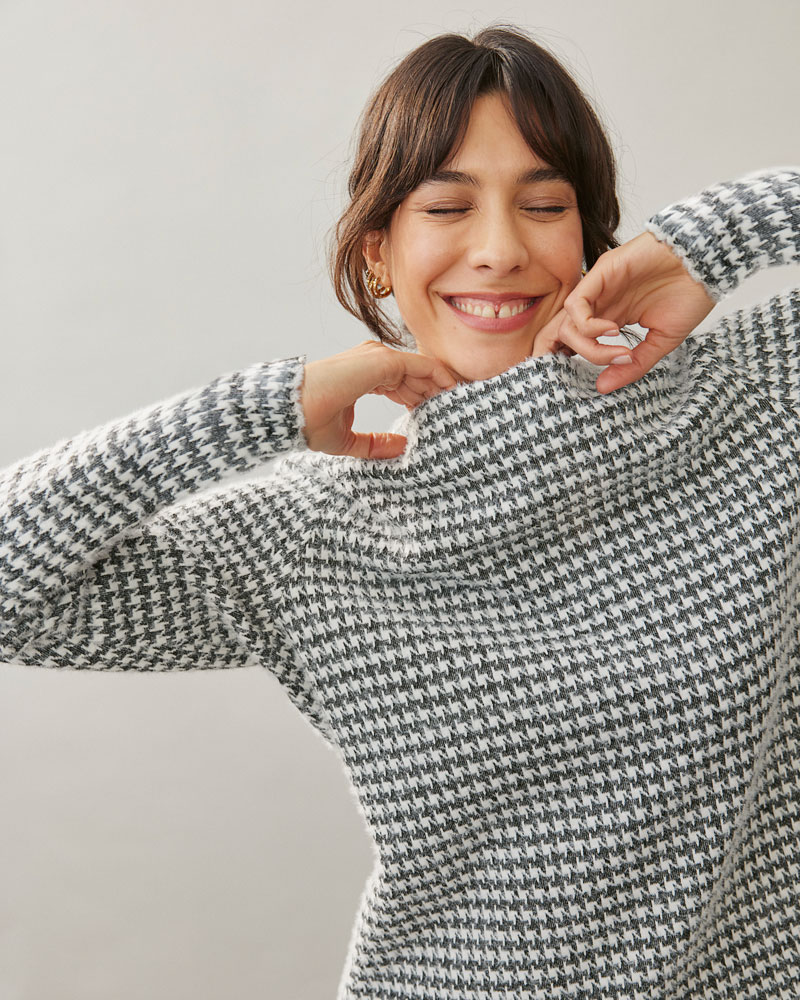 Pulli im Pepitamuster von LAS AMAS