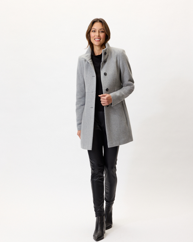 WOLLMANTEL VON FUCHS SCHMITT