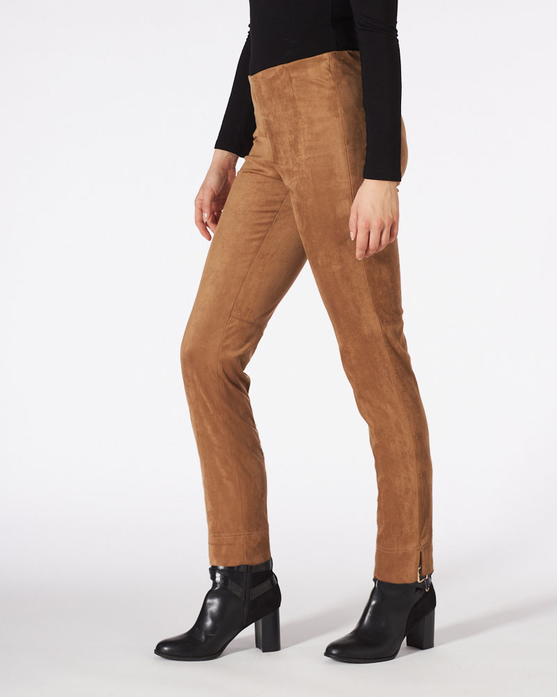 HOSE L AUS VELOURSLEDERIMITAT HOSE L AUS VELOURSLEDERIMITAT