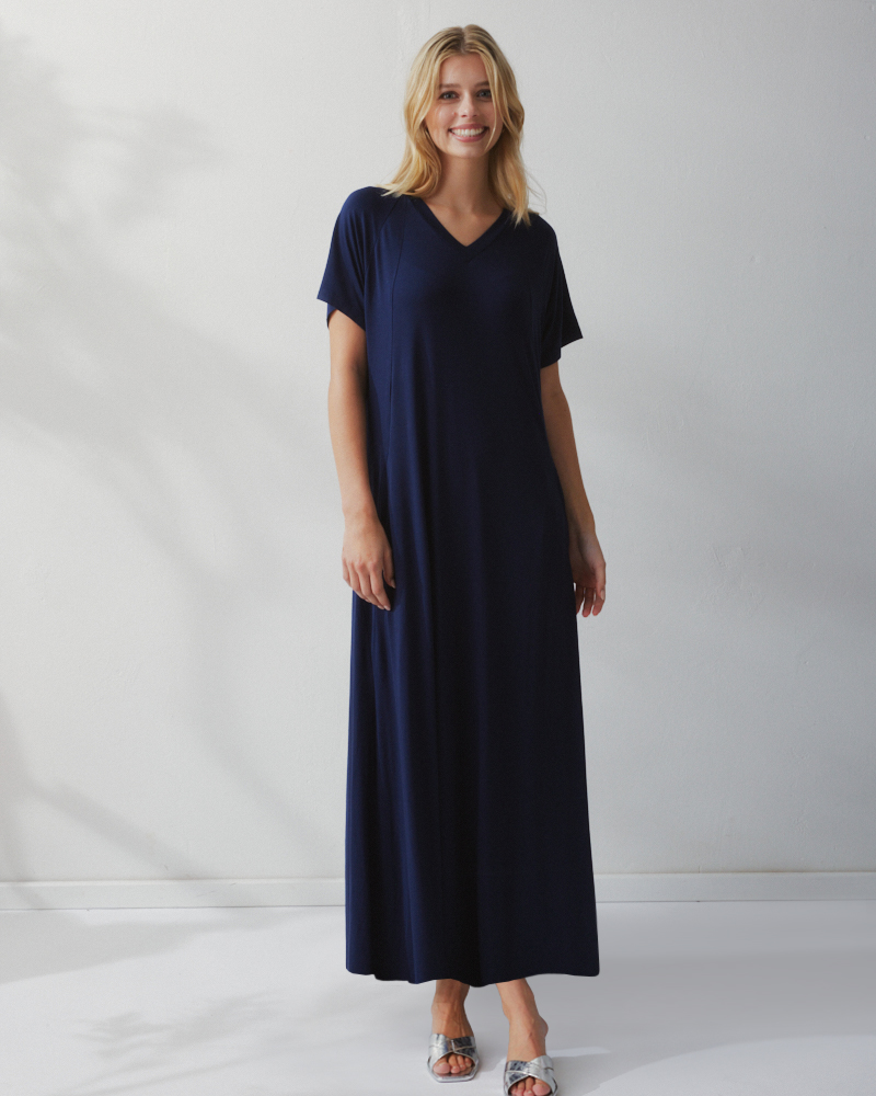 LANGES SOMMERKLEID
