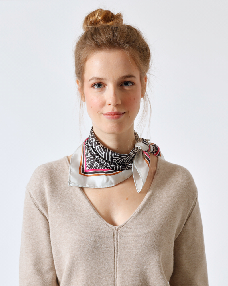 TUCH MIT ANIMAL-PRINT TUCH MIT ANIMAL-PRINT
