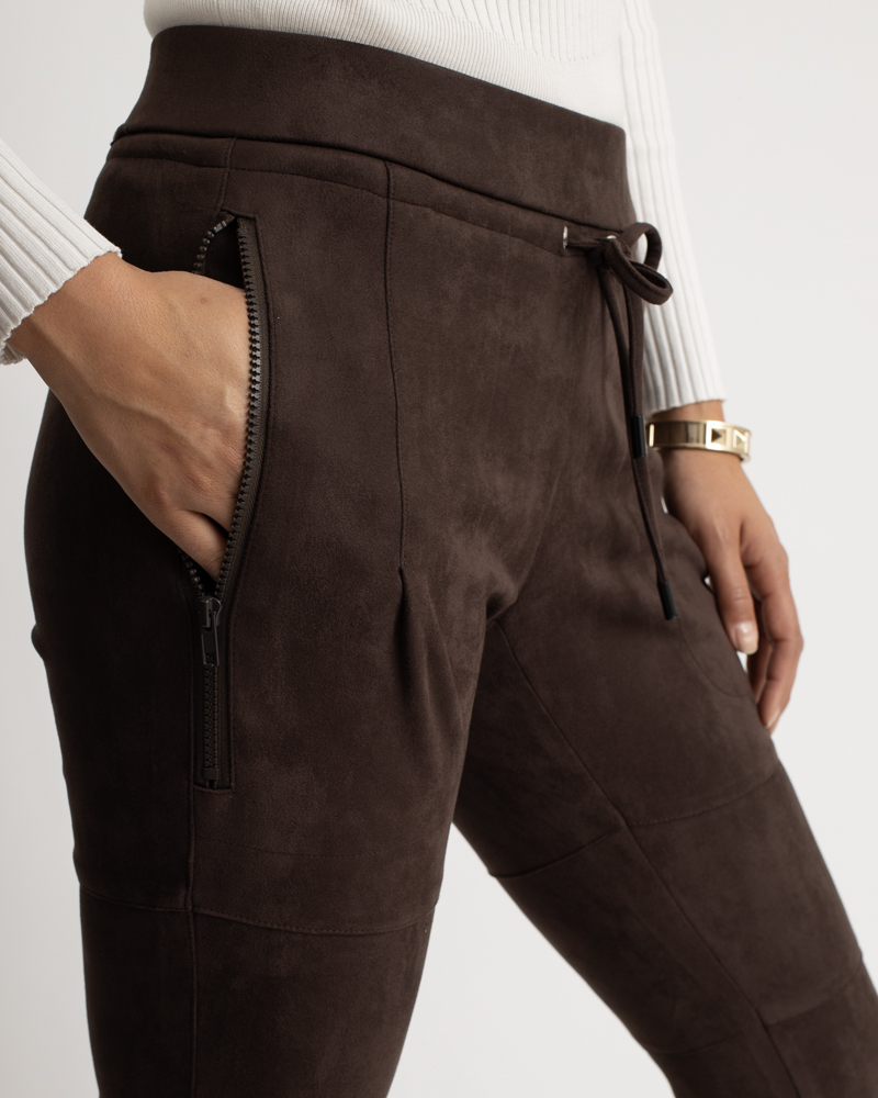 Hose_mocca_422007_May_Detail JOGGPANT L AUS WILDLEDER-IMITAT