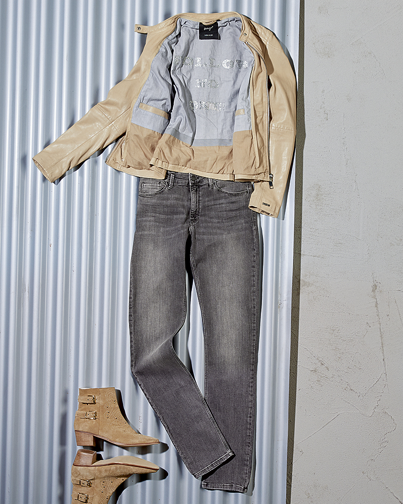 Lederjacke-braun_creme-beige_405100-Jeans-grau_Roehre_405010 SCHMALE RÖHRENJEANS N