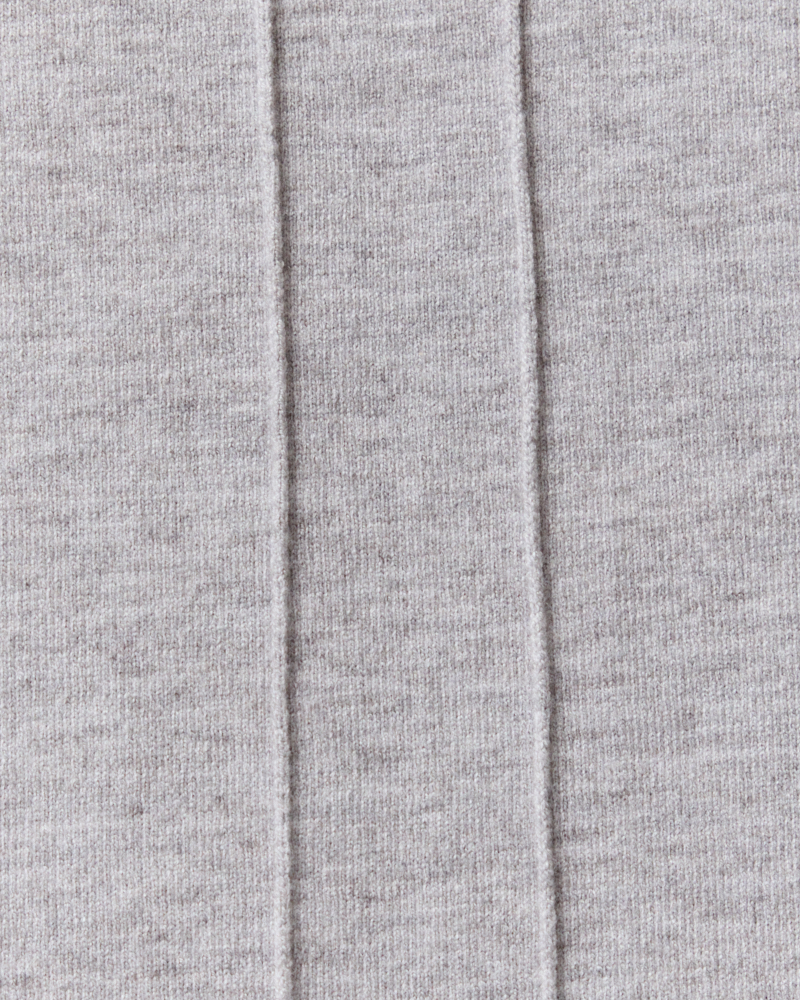 FEINSTRICKPULLI MIT ROLLKRAGEN