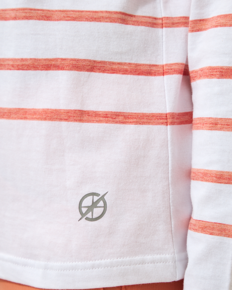 SHIRT MIT U-BOOT-AUSSCHNITT