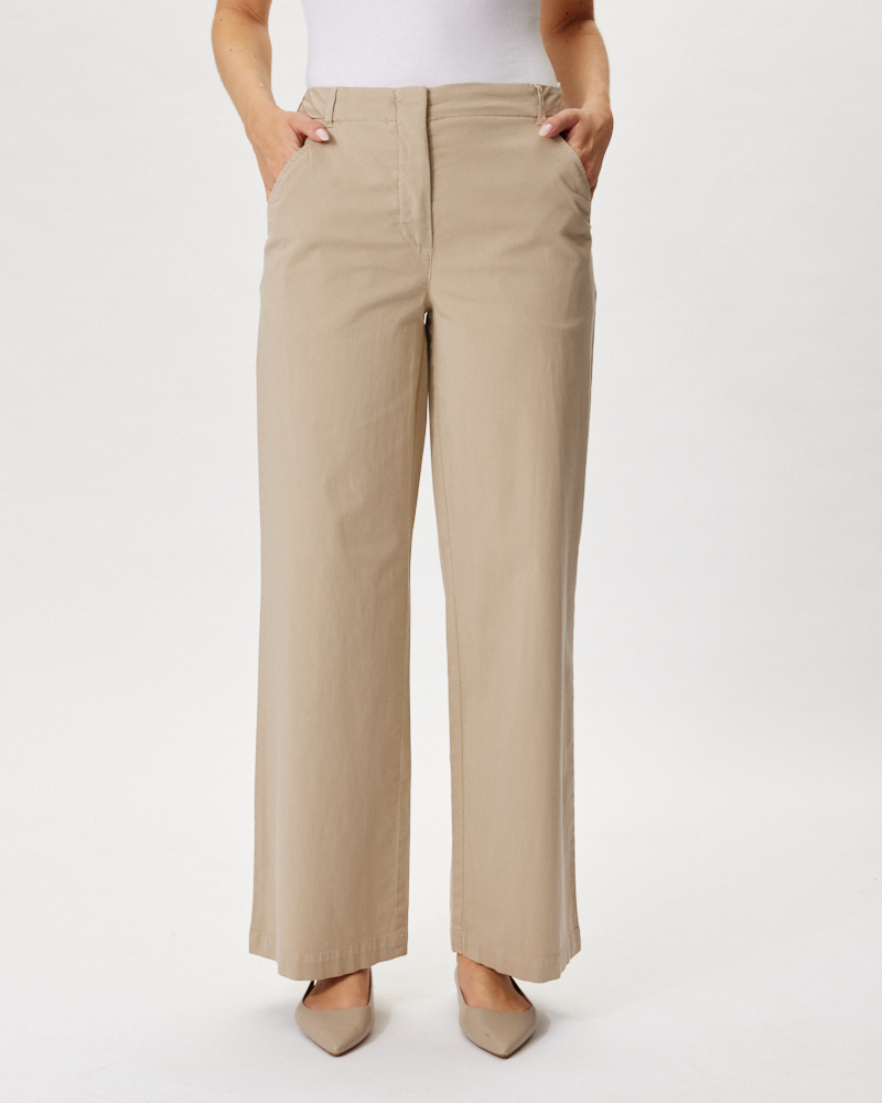 WEITE STRETCHHOSE N BLOOMERS