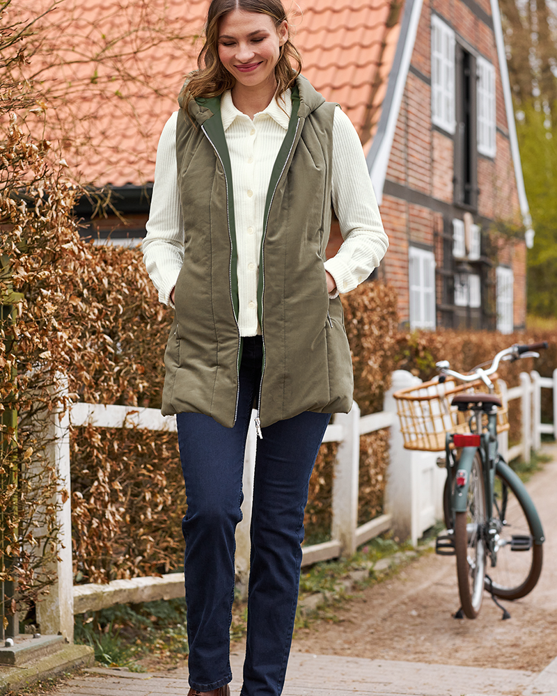 KUSCHELIGE OUTDOOR-WESTE KUSCHELIGE OUTDOOR-WESTE