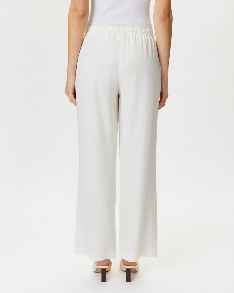 GROSSZÜGIGE MARLENEHOSE N 