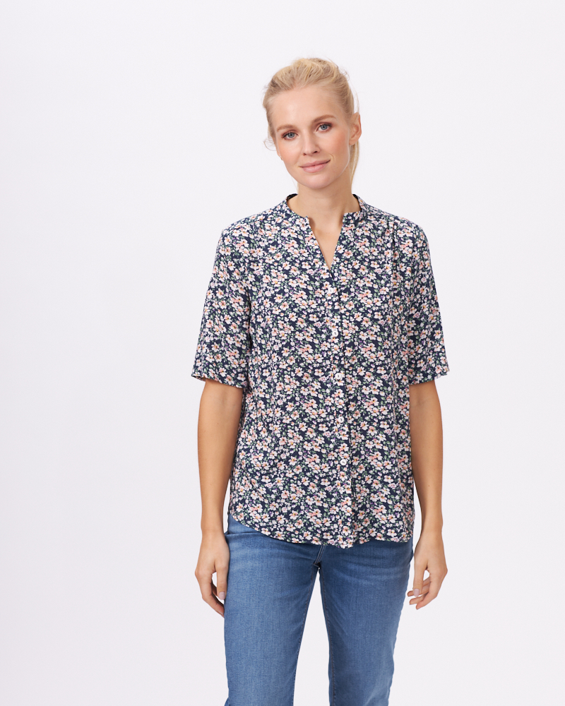 LOCKERE VISKOSE-BLUSE