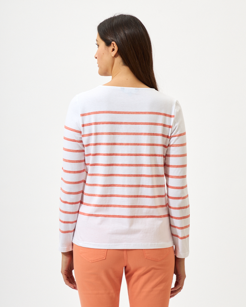 SHIRT MIT U-BOOT-AUSSCHNITT