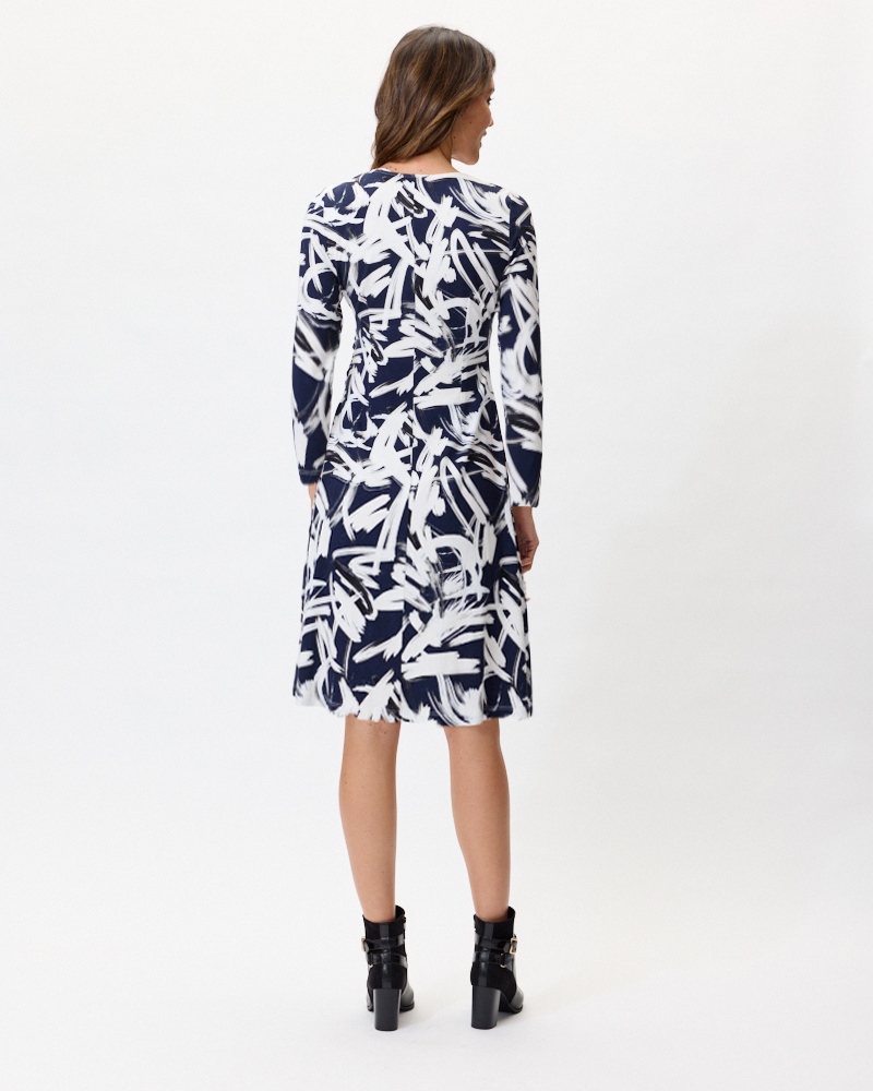 JERSEYKLEID IN WICKELOPTIK