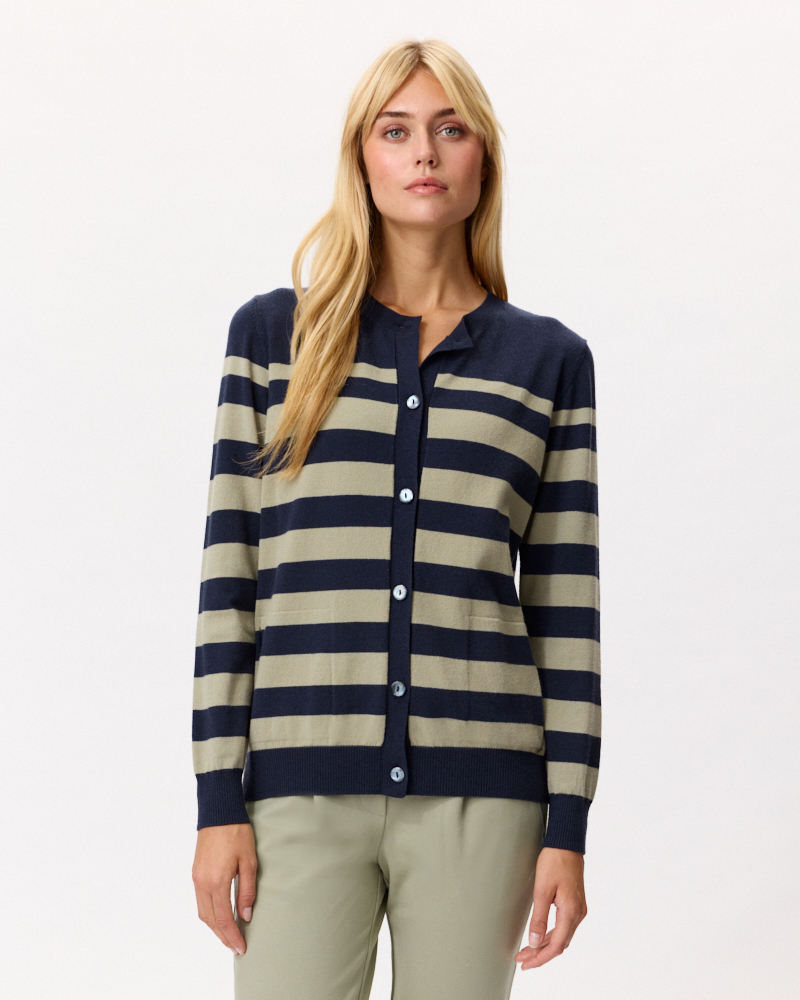 BLOCKSTREIFEN-STRICKJACKE