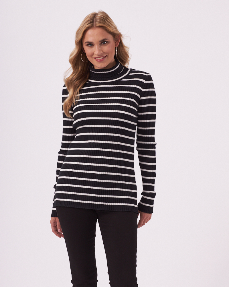 RINGELPULLI MIT ROLLKRAGEN RINGELPULLI MIT ROLLKRAGEN