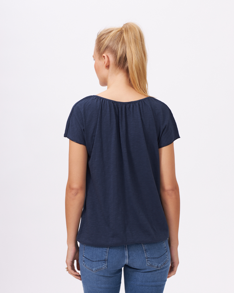 SHIRT VON SUNA AUS FLAMEGARN SHIRT VON SUNA AUS FLAMEGARN