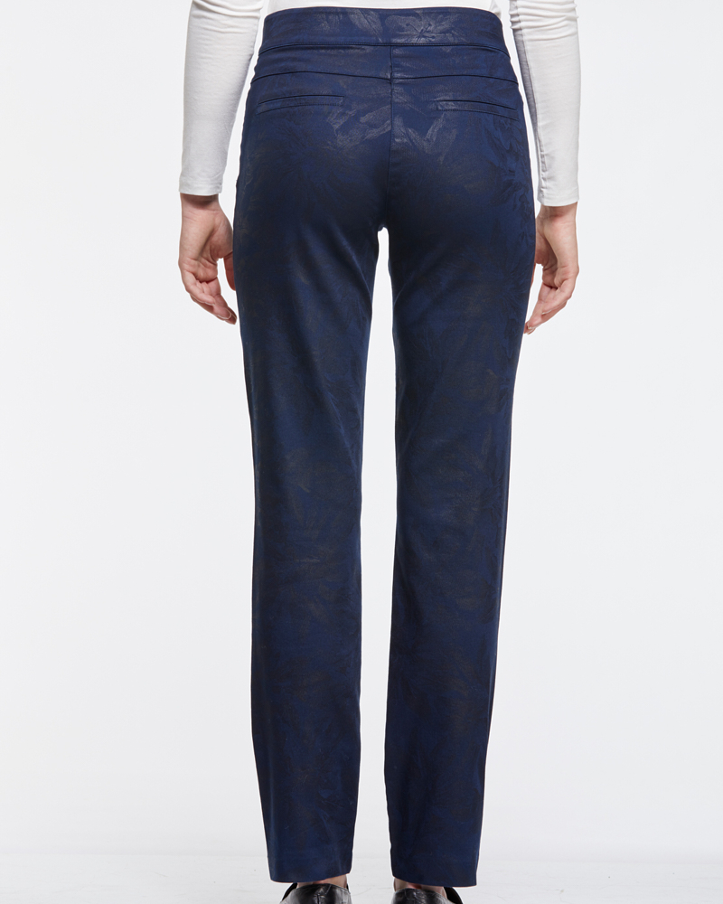 405090_328_36127 ELASTICHE JEANS L MIT BLÄTTERDRUCK