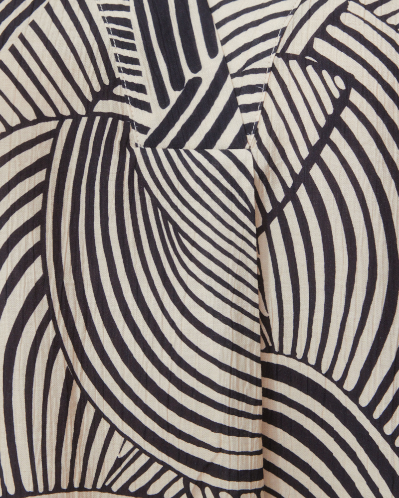 EXKLUSIVES BLUSENSHIRT