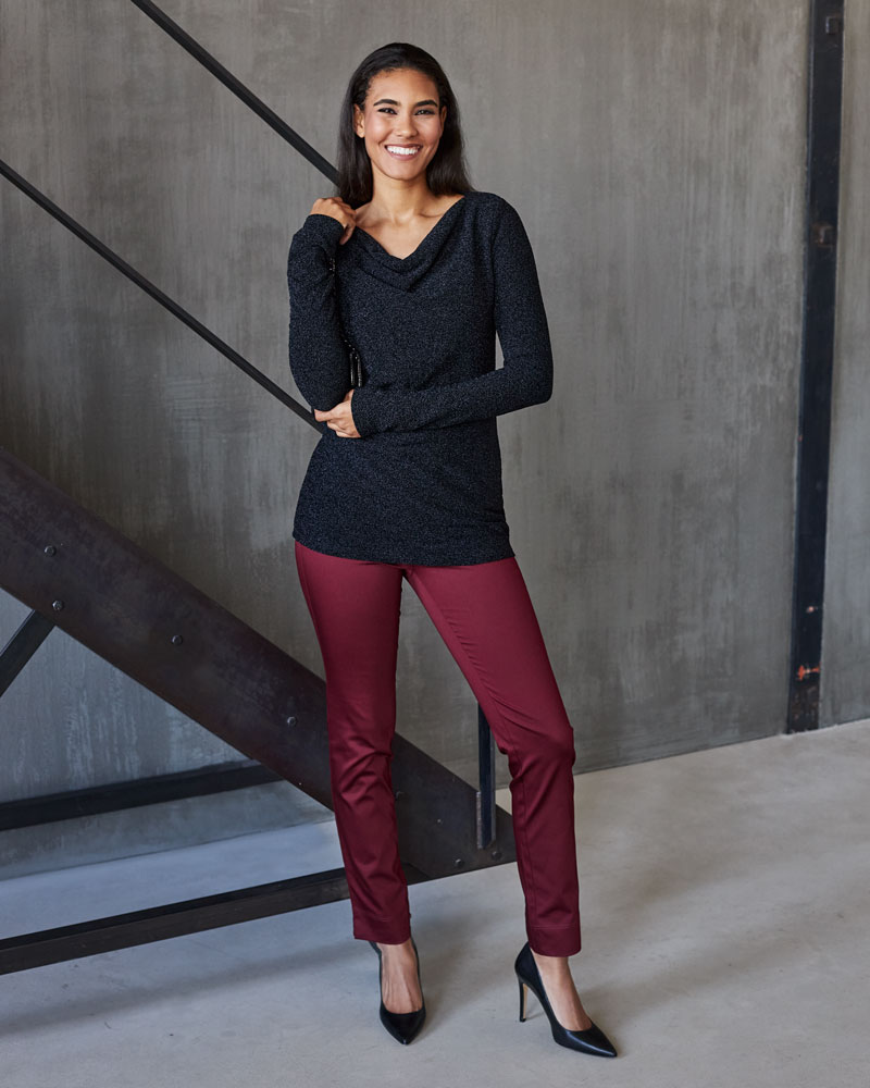SCHLUPFHOSE L IN ZWEI FARBEN SCHLUPFHOSE L IN ZWEI FARBEN