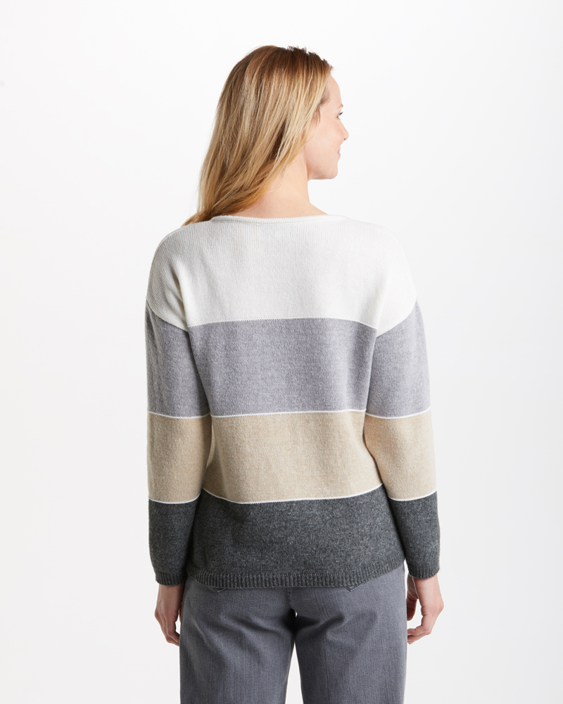 Pulli_grau_beige_gestreift_421138_Macina_hinten PULLI IN BLOCKSTREIFEN-DESSIN