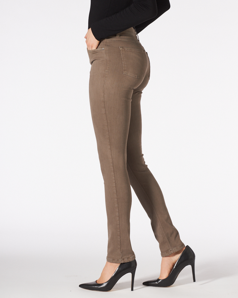 SCHMALE "WONDERJEANS" L SCHMALE "WONDERJEANS" L