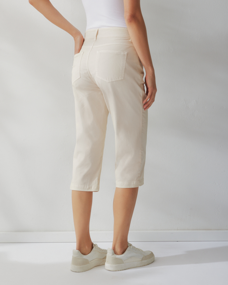 CAPRIHOSE VON "WONDERJEANS"