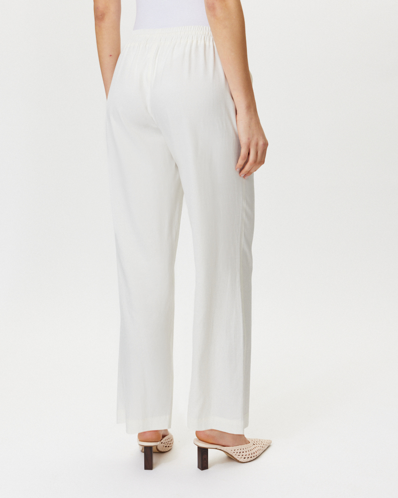 GROSSZÜGIGE MARLENEHOSE N 