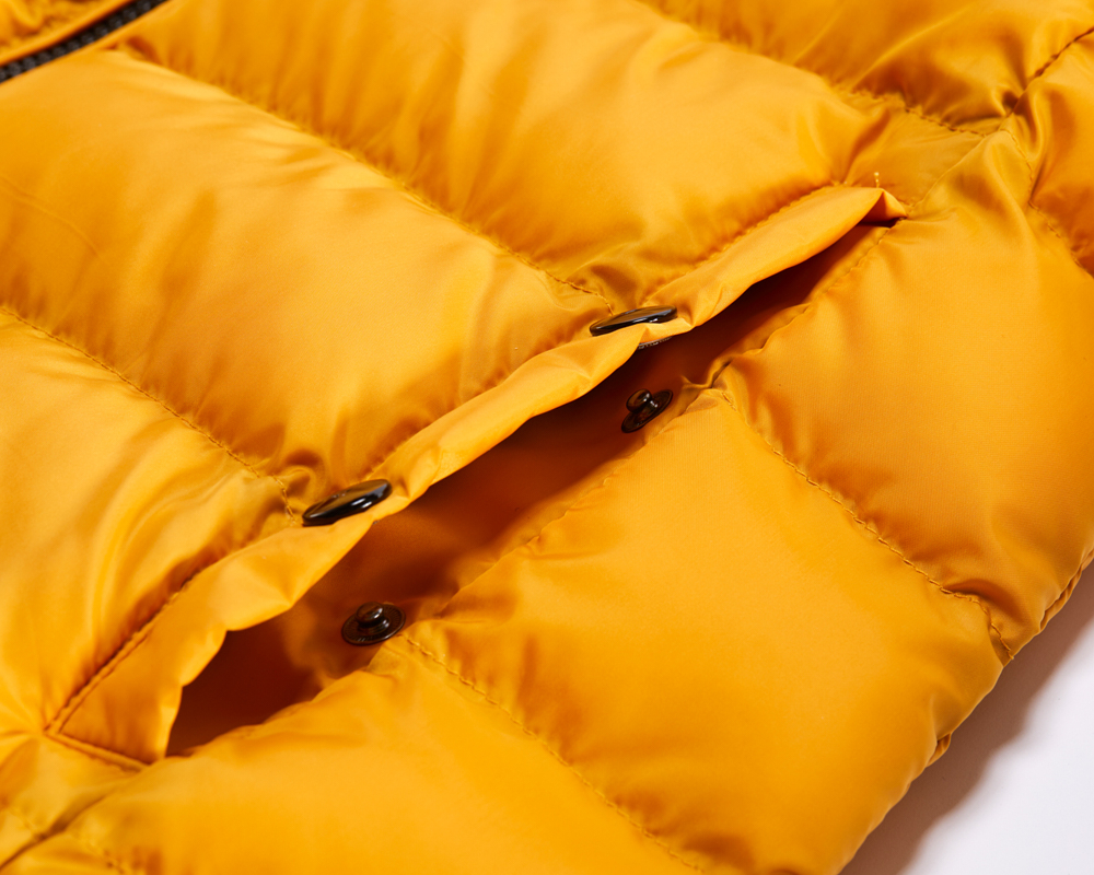 STEPPJACKE OHNE DAUNEN IN 2 FARBEN STEPPJACKE OHNE DAUNEN IN 2 FARBEN
