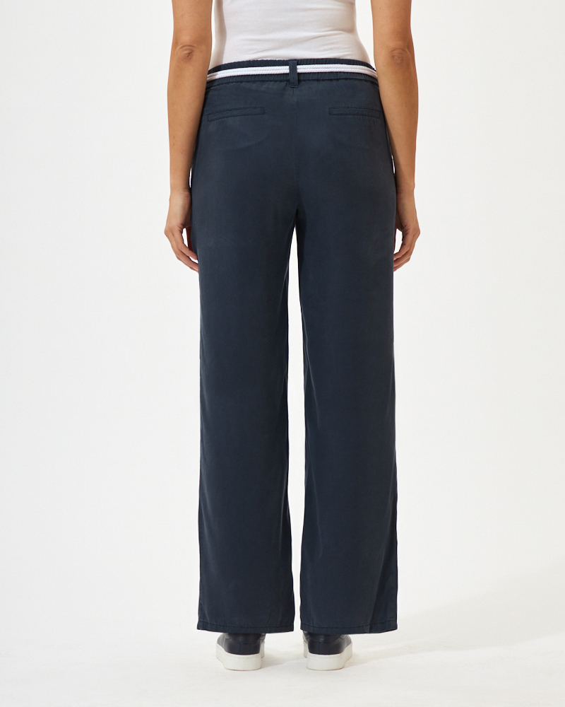 Trouser N