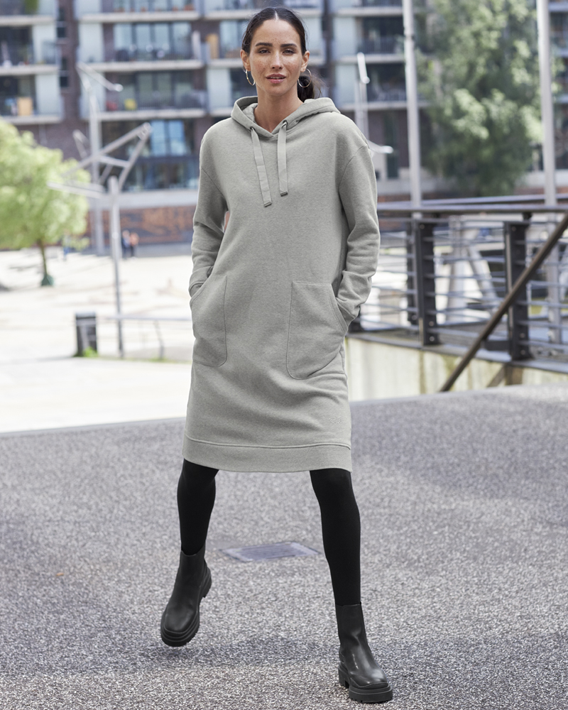 SWEATKLEID MIT KAPUZE SWEATKLEID MIT KAPUZE