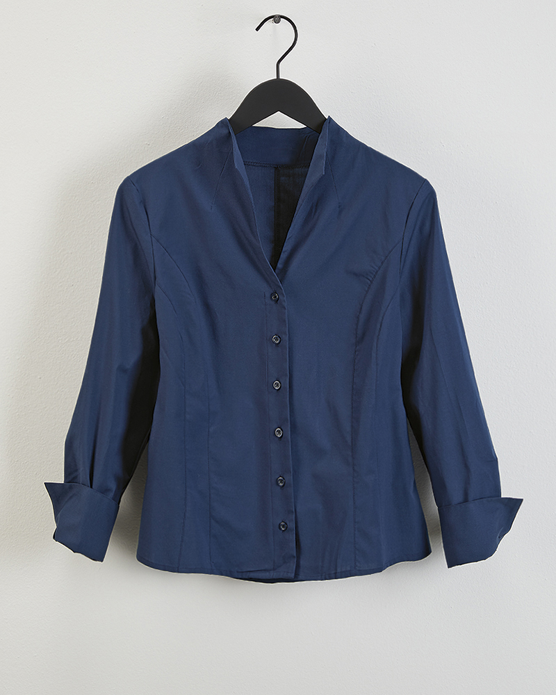 405139-300_Front14EZQuK5lme7SK STRETCHBLUSE MIT KELCHKRAGEN IN 2 FARBEN
