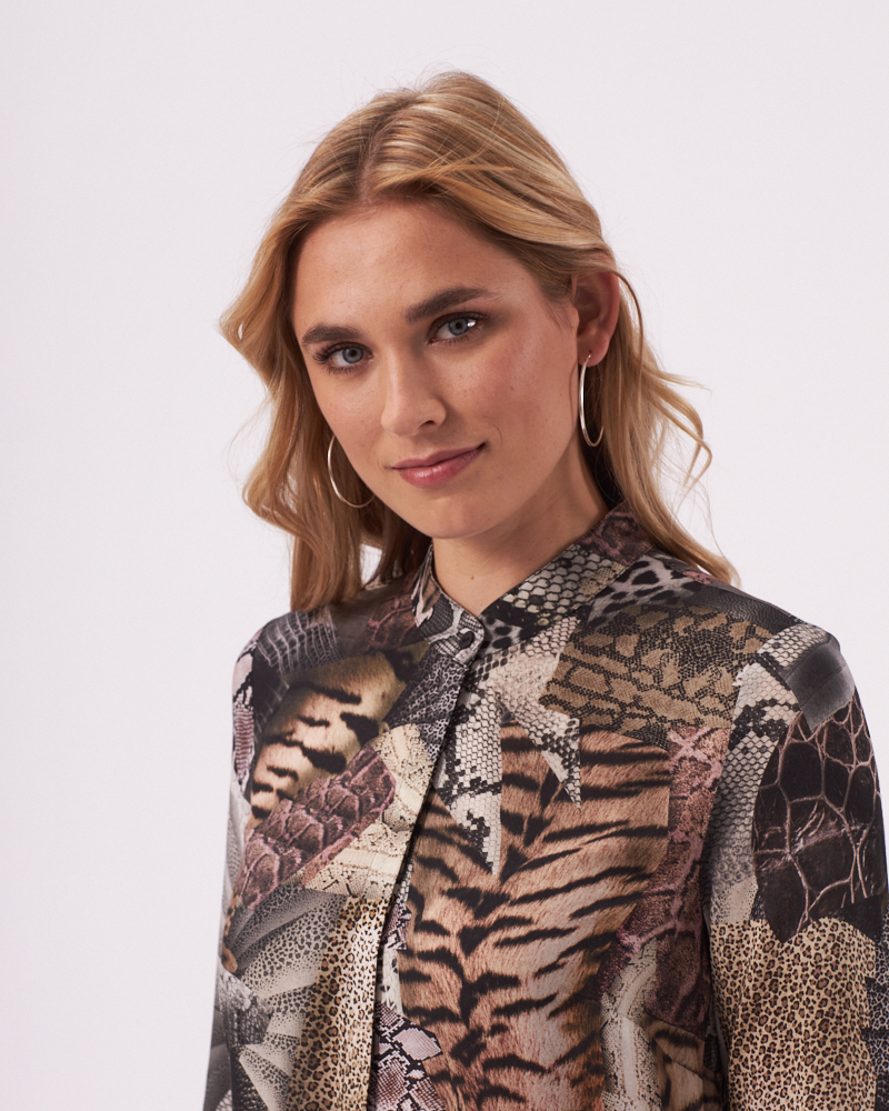 BLUSE MIT STEHKRAGEN BLUSE MIT STEHKRAGEN
