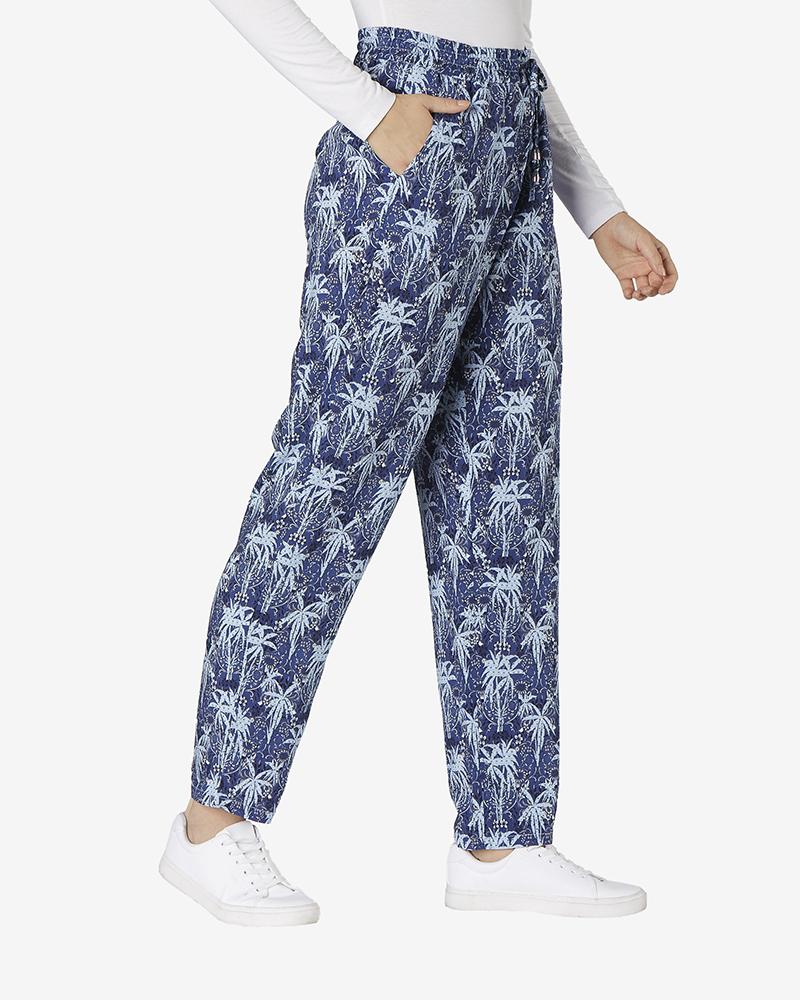 411119_Madrid_N_37944-LowRes SCHLUPFHOSE N AUS VISKOSE