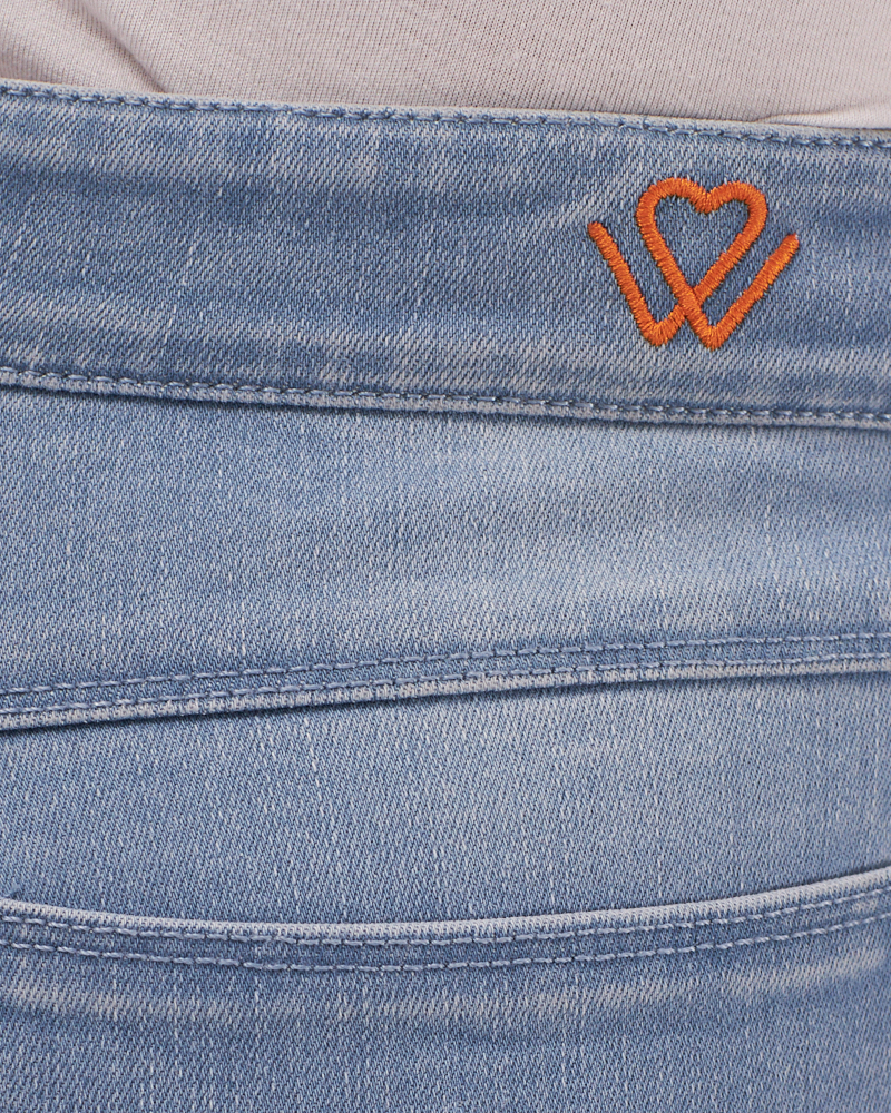 HELLE WONDERJEANS L HELLE WONDERJEANS L