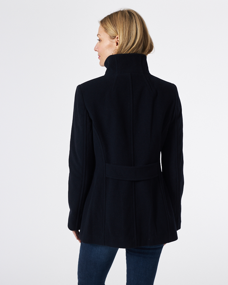 CABAN-JACKE VON FUCHS SCHMITT CABAN-JACKE VON FUCHS SCHMITT