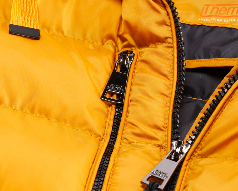 STEPPJACKE OHNE DAUNEN IN 2 FARBEN STEPPJACKE OHNE DAUNEN IN 2 FARBEN